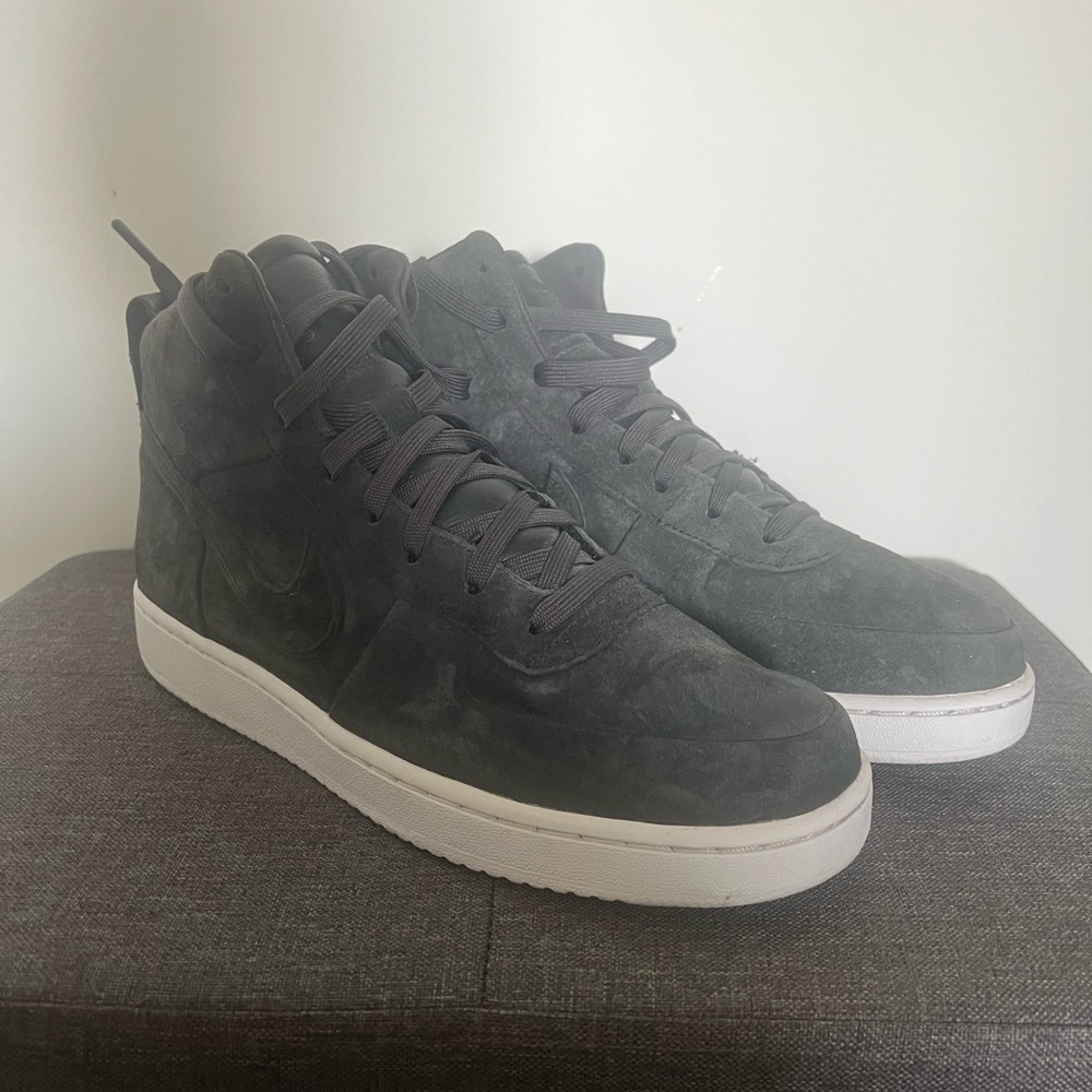 Nike x John Elliott Men's Dark Gray Vandal High Top Sneakers